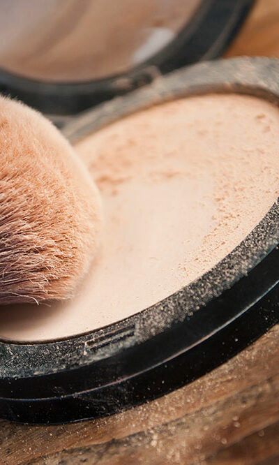 5 powder foundations that suit oily skin