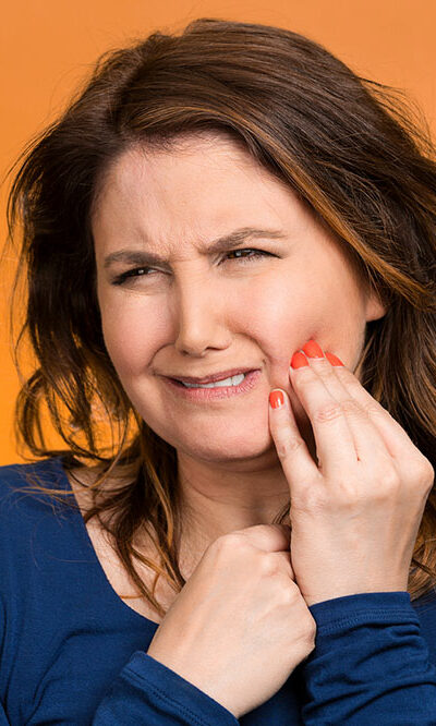 Symptoms and risks associated with mouth and teeth diseases