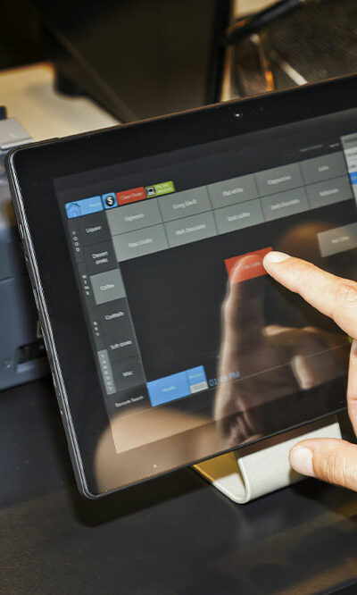 POS systems for small businesses – Benefits and top picks