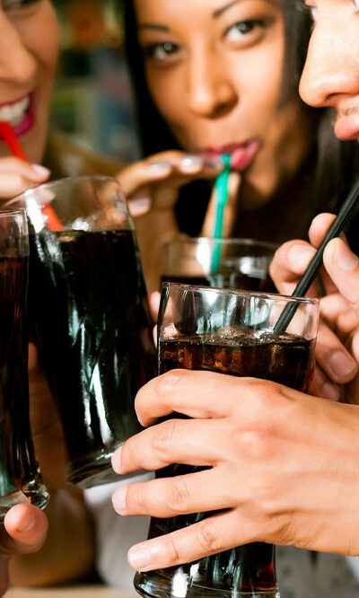 5 ways consuming sugary soda affects one&#8217;s health