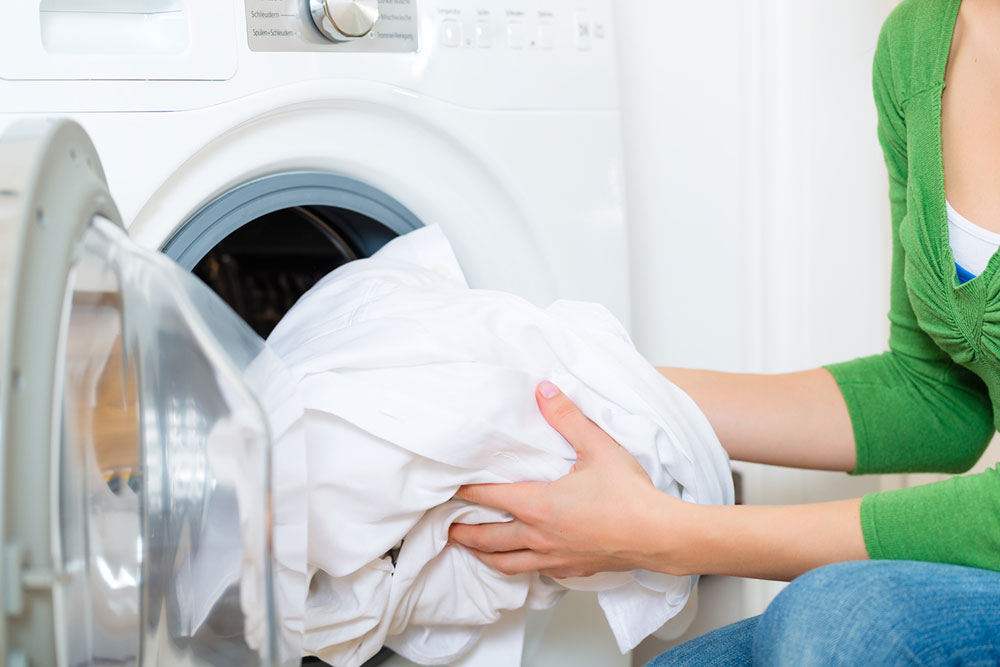 10 basic dos and don&#8217;ts for laundry day