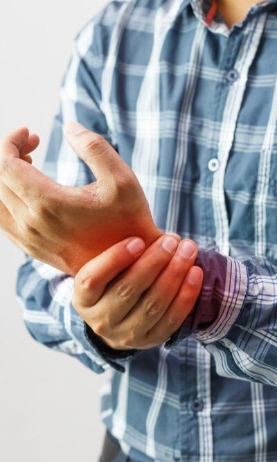 7 things to avoid to manage rheumatoid arthritis