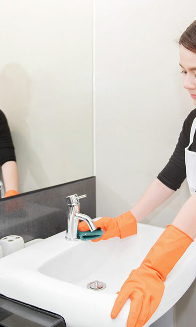 8 common bathroom cleaning mistakes to avoid