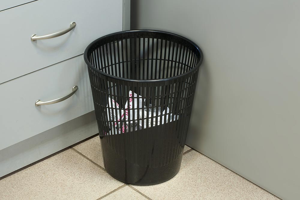 5 tips for using trash cans and bags effectively