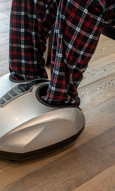 5 common mistakes to avoid while using a foot massager